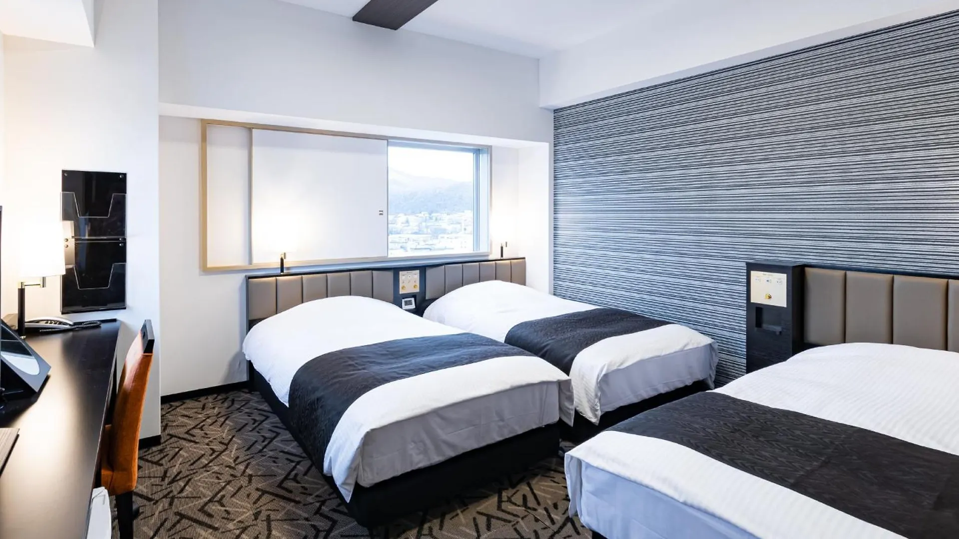 Apa Hotel & Resort Sapporo 3*,  Japan